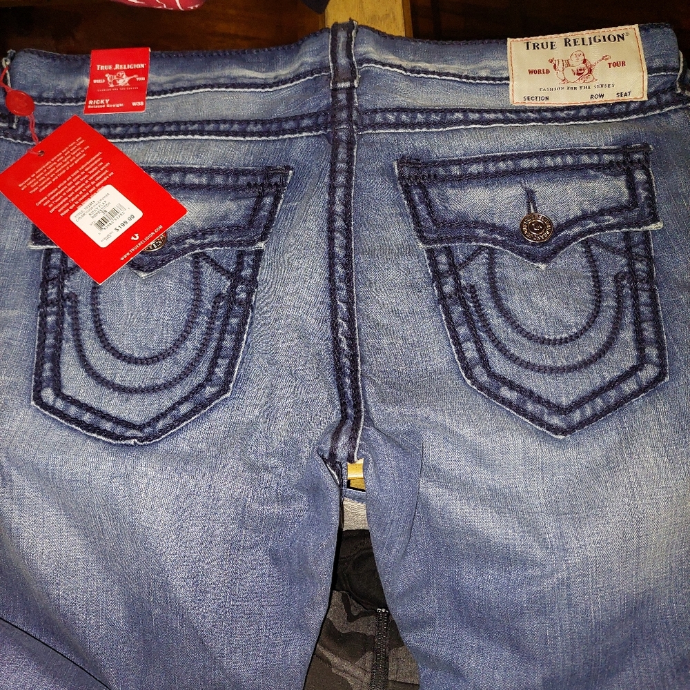 NWT TRUE RELIGION JEANS MENS